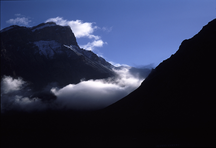 MORNING LIGHT IN MUKTINATH